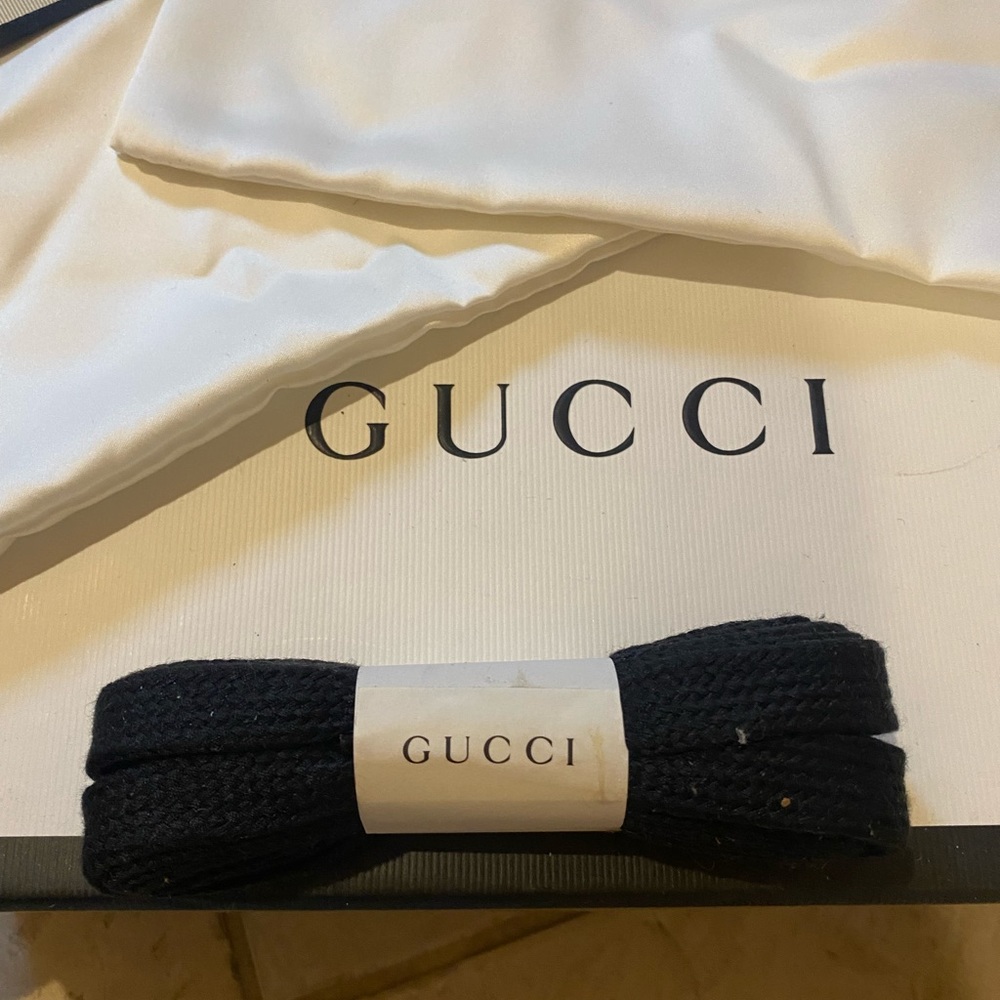 Gucci Leather ankle boot with Sylvie Web - Picture 12 of 12